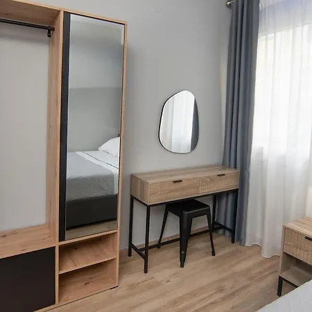 Modern * Thessaloníki