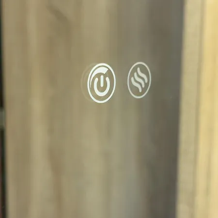 Modern * Thessaloníki